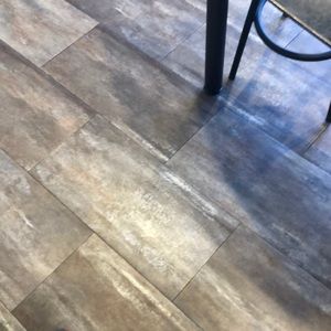 Meet your Posher, Claire